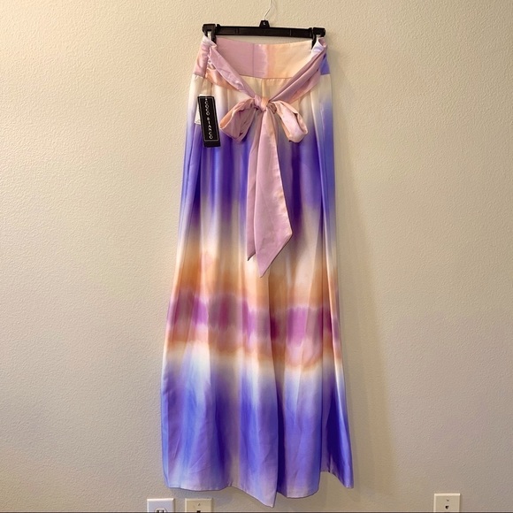 Coco Bianco Belted Pleated Palazzo Pant Ombré - Picture 1 of 7